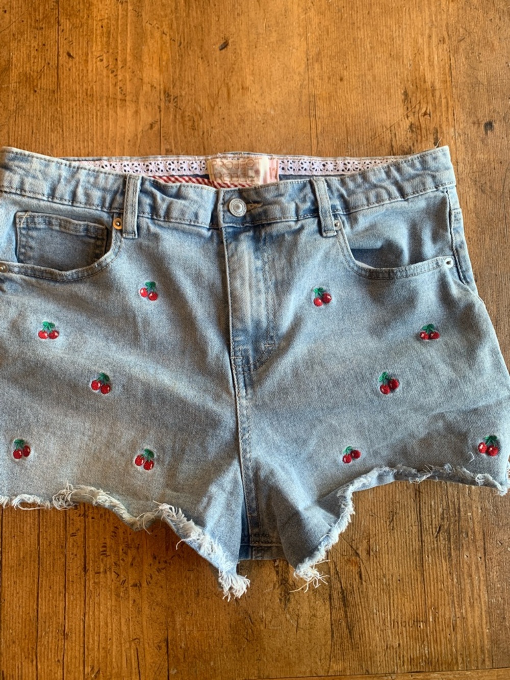 Project Rebel Cherry Embroidered Denim Shorts - Picture 3 of 16